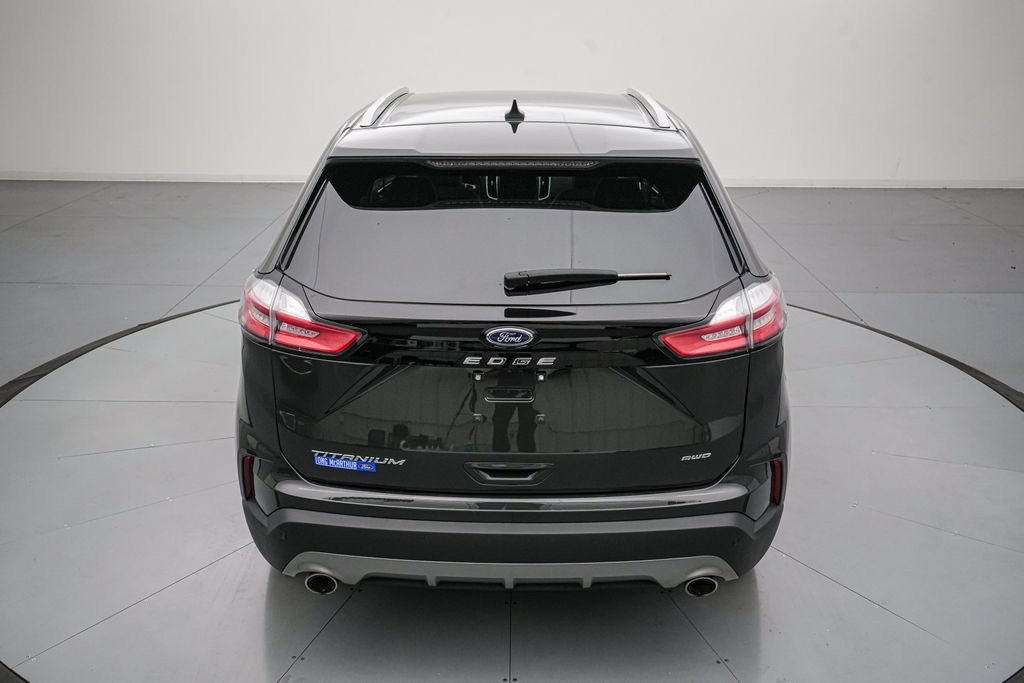 Certified 2024 Ford Edge Titanium AWD/4WD image 5