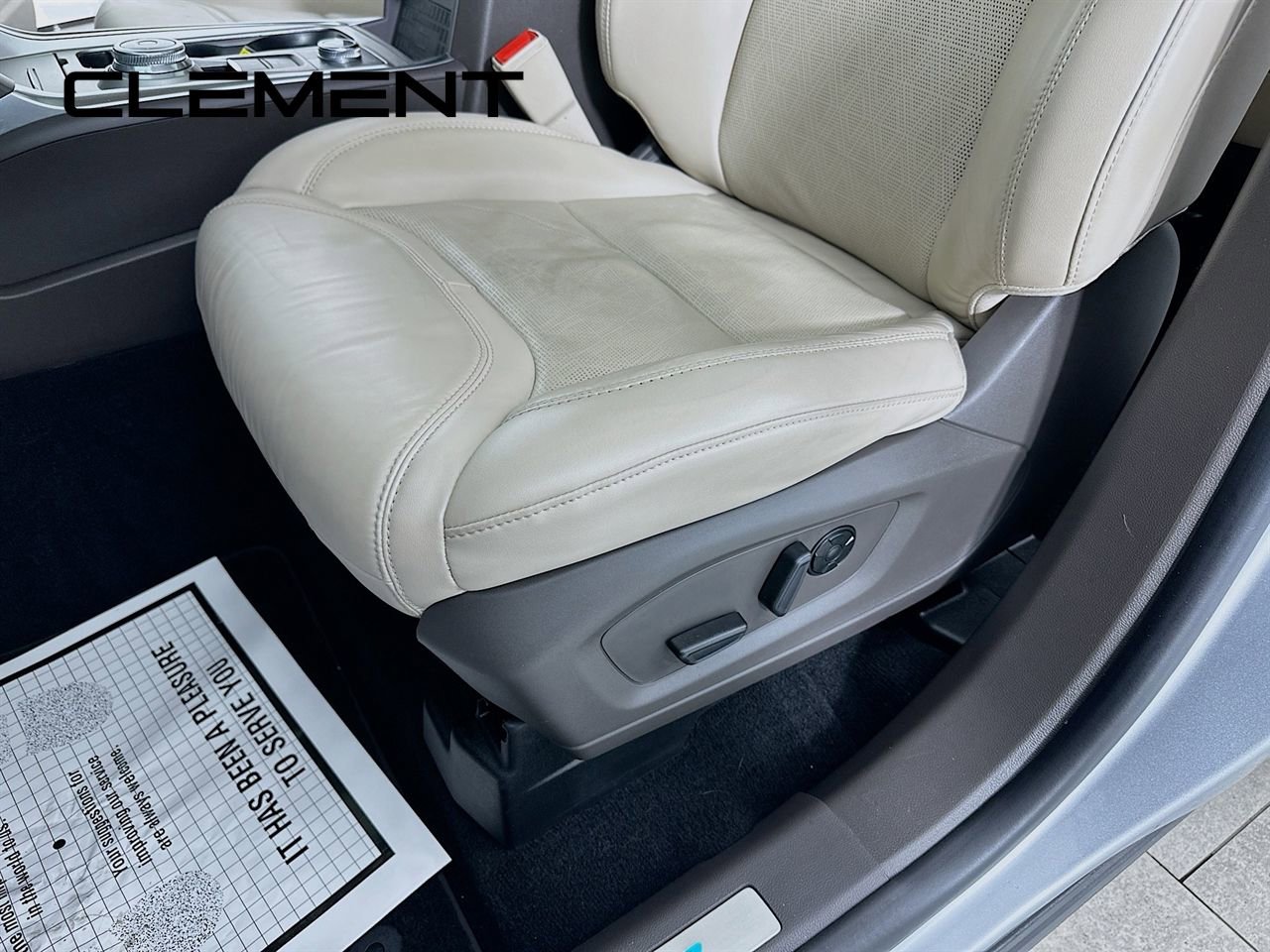 Certified 2021 Ford Explorer Platinum w/ Equipment Group 601A image 30