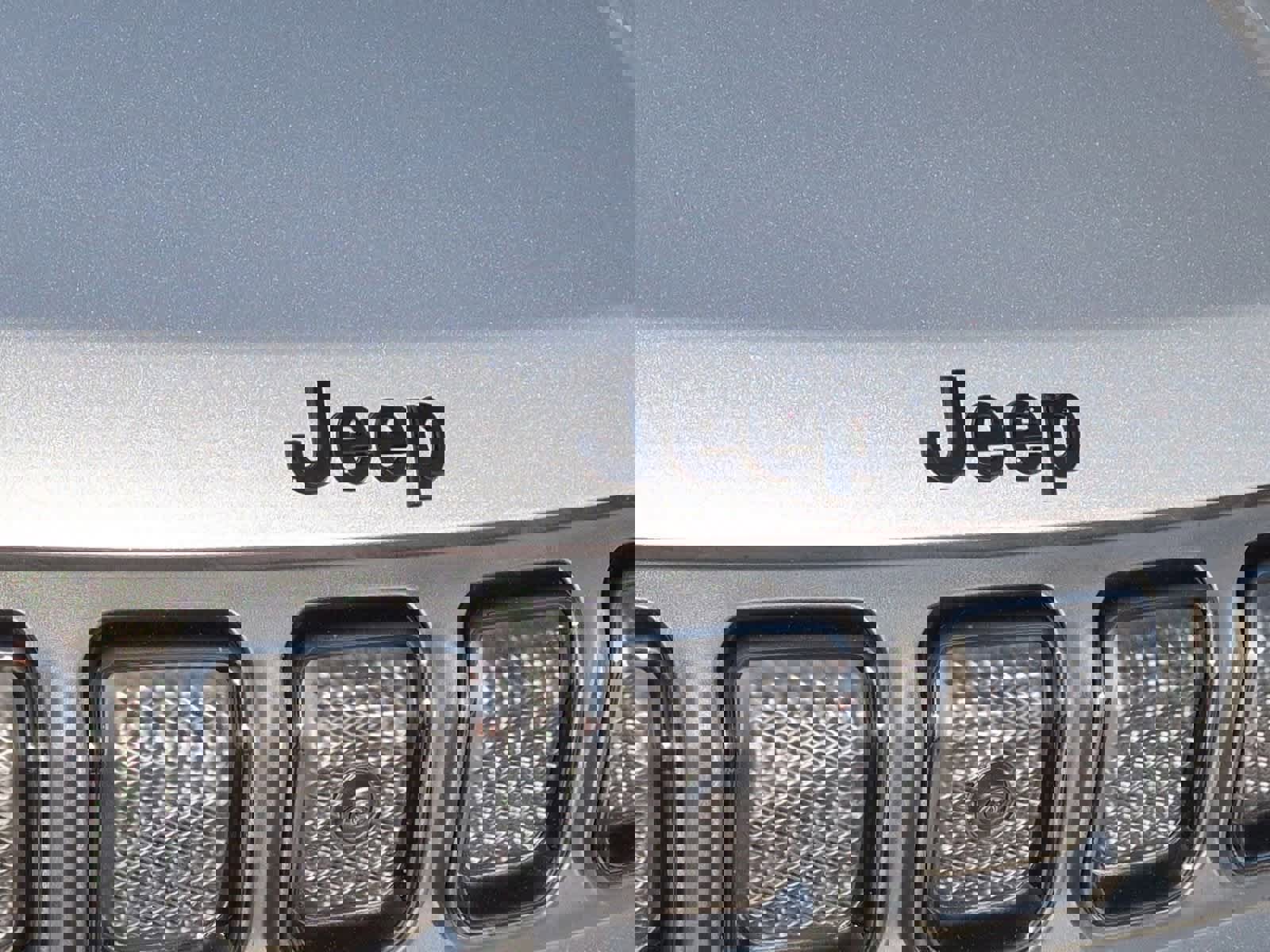 Used 2022 Jeep Compass Altitude w/ Convenience Group image 12