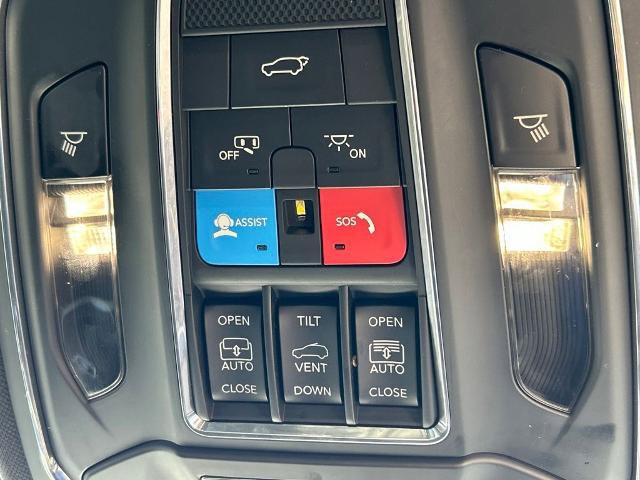 Used 2024 Jeep Grand Cherokee Limited 4xe AWD/4WD image 17