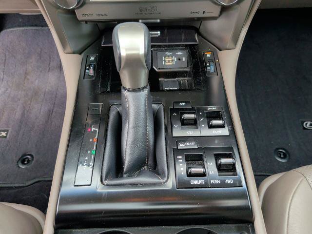 Used 2021 Lexus GX 460 Luxury w/ Off Road Package AWD/4WD image 38