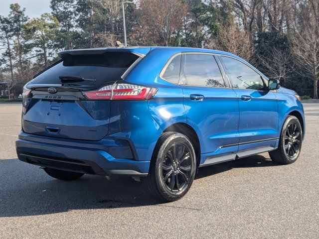 Certified 2023 Ford Edge SE w/ Black Appearance Package image 5