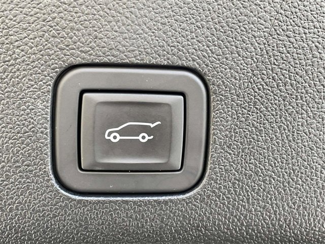 Used 2024 Cadillac Escalade Sport w/ Touring Package image 9