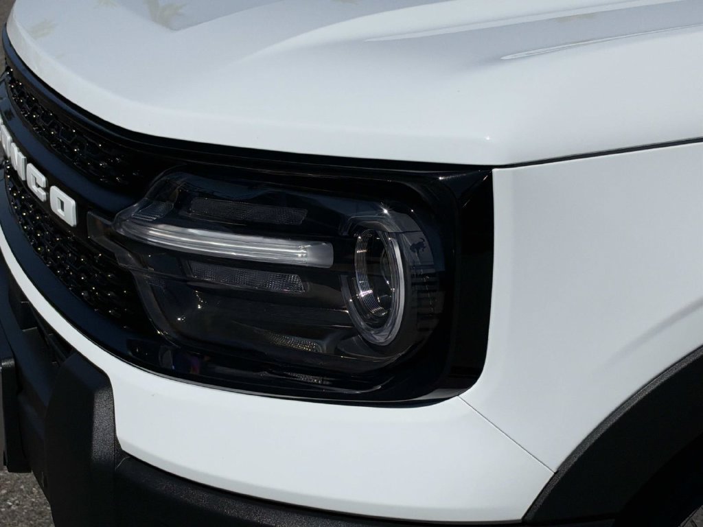 Certified 2025 Ford Bronco Sport Outer Banks w/ Outer Banks Tech Package+ AWD/4WD image 10