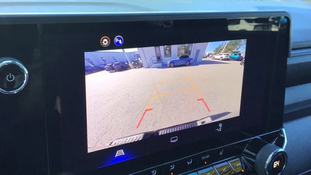 Used 2025 Chevrolet Colorado Trail Boss image 22