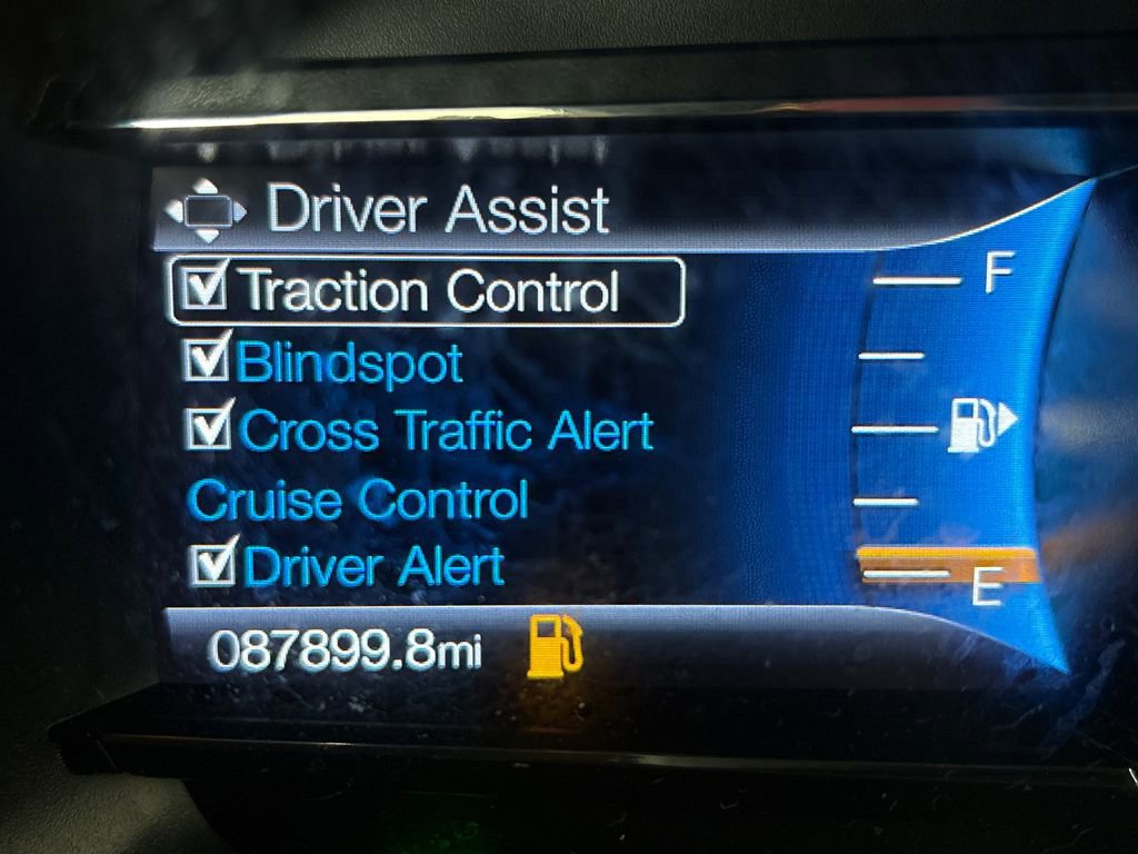 Certified 2019 Ford Explorer XLT w/ Equipment Group 202A AWD/4WD image 26