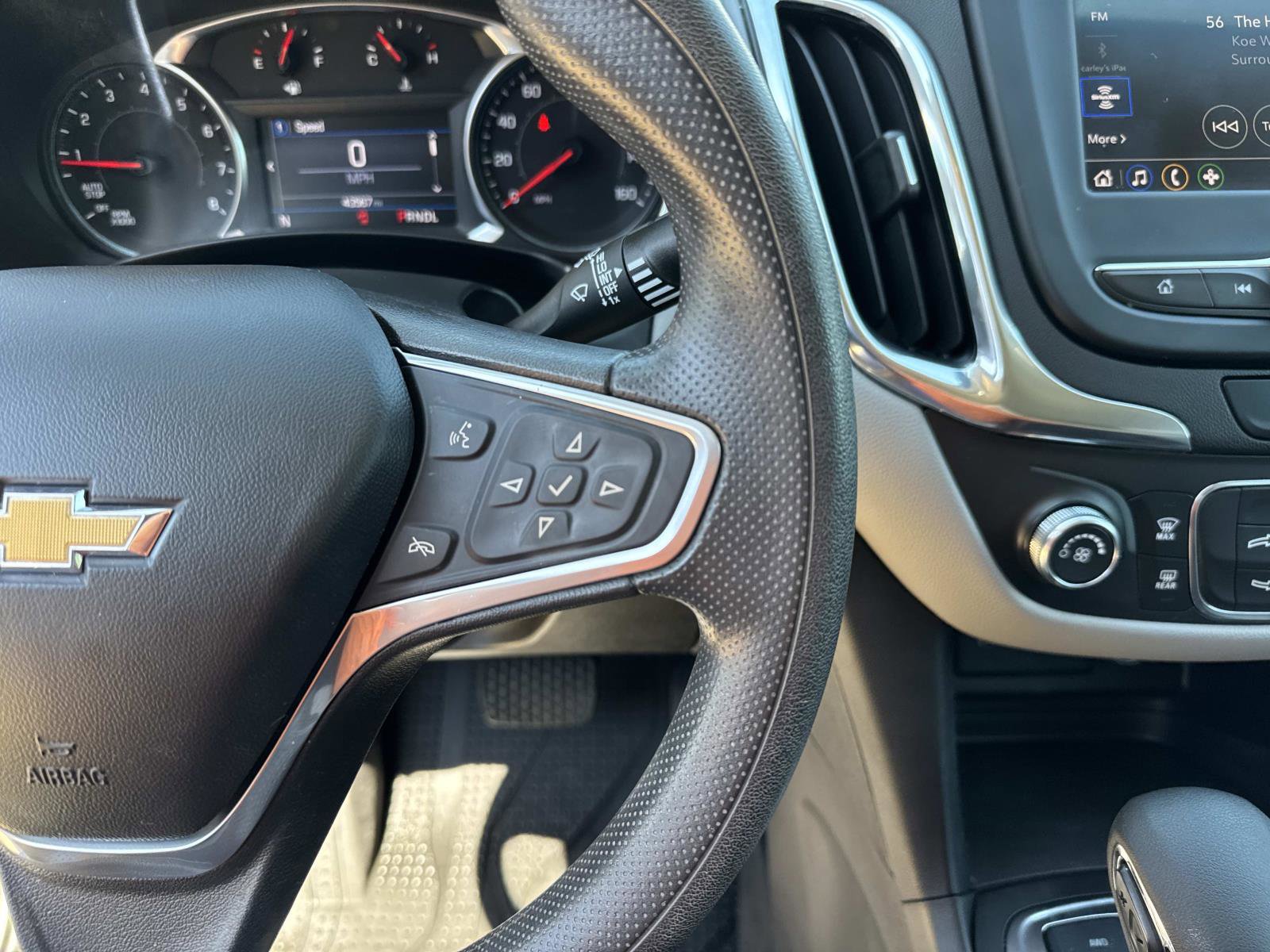 Used 2022 Chevrolet Equinox LS w/ LS Convenience Package image 24