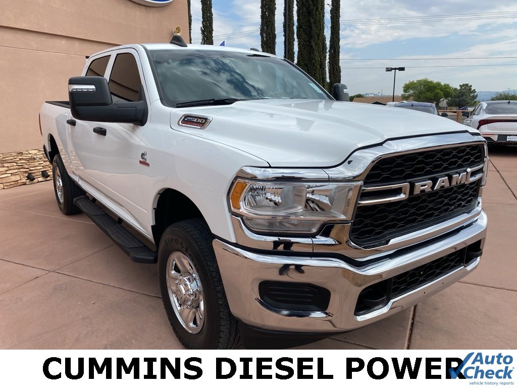 Used 2024 RAM 2500 Tradesman w/ Chrome Appearance Group image 11