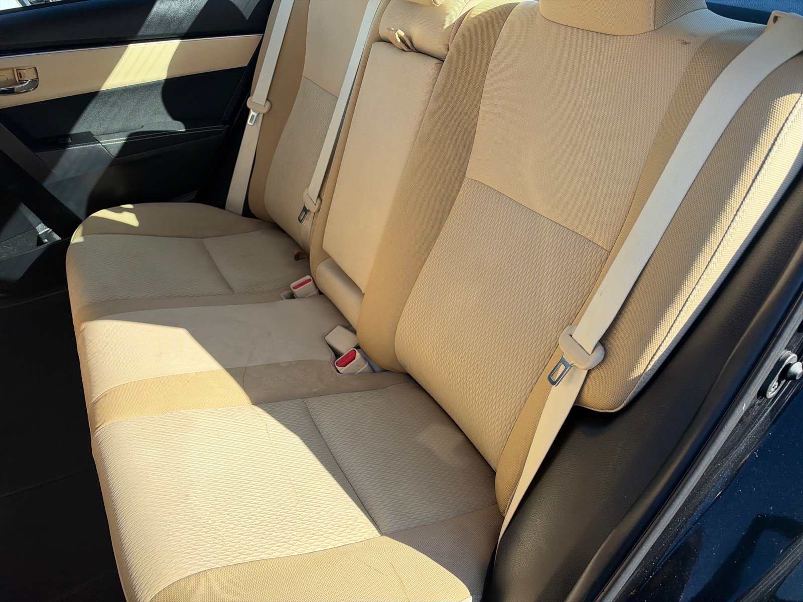 Used 2019 Toyota Corolla LE FWD image 11