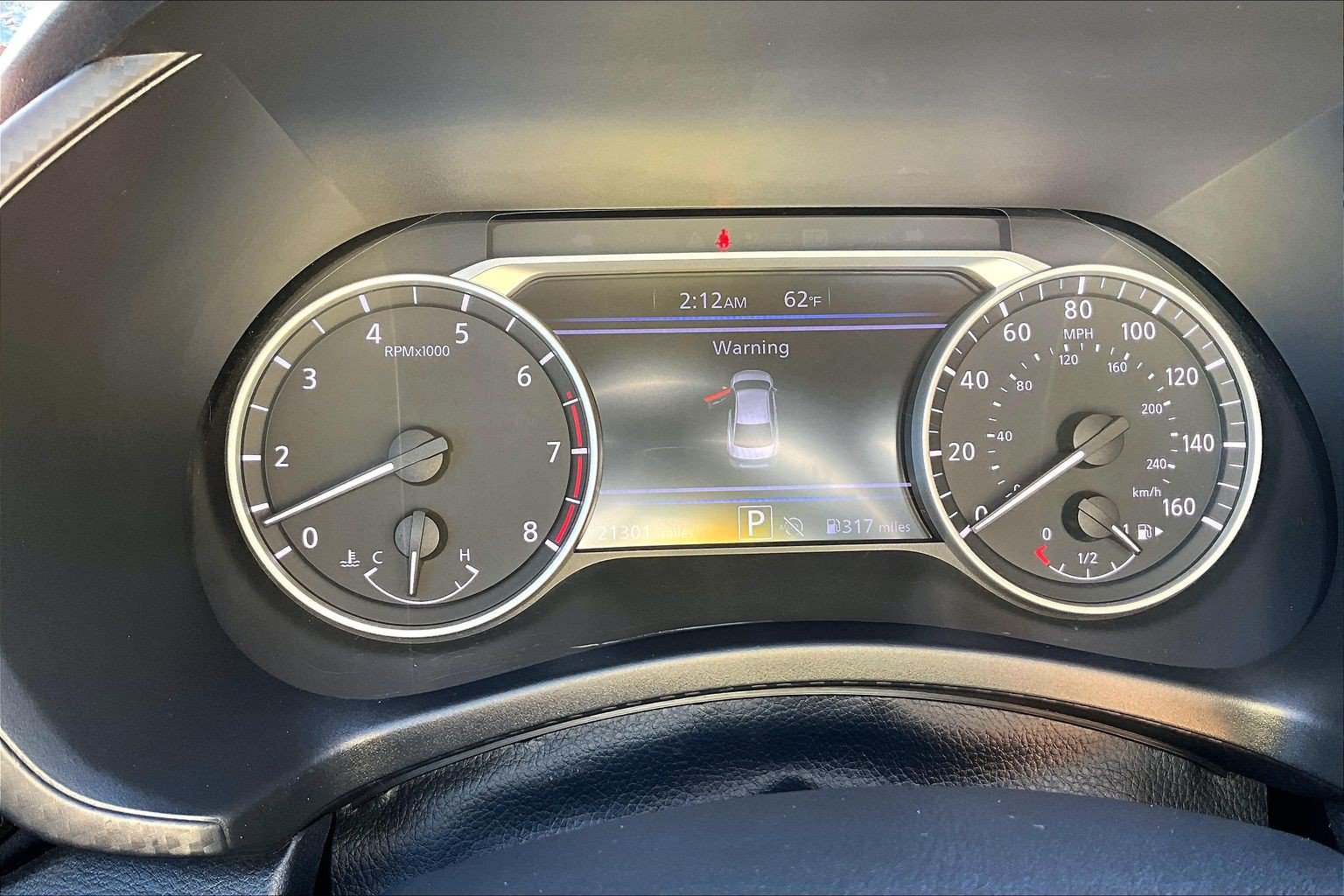 Used 2025 Nissan Sentra SV w/ SV Premium Package FWD image 13