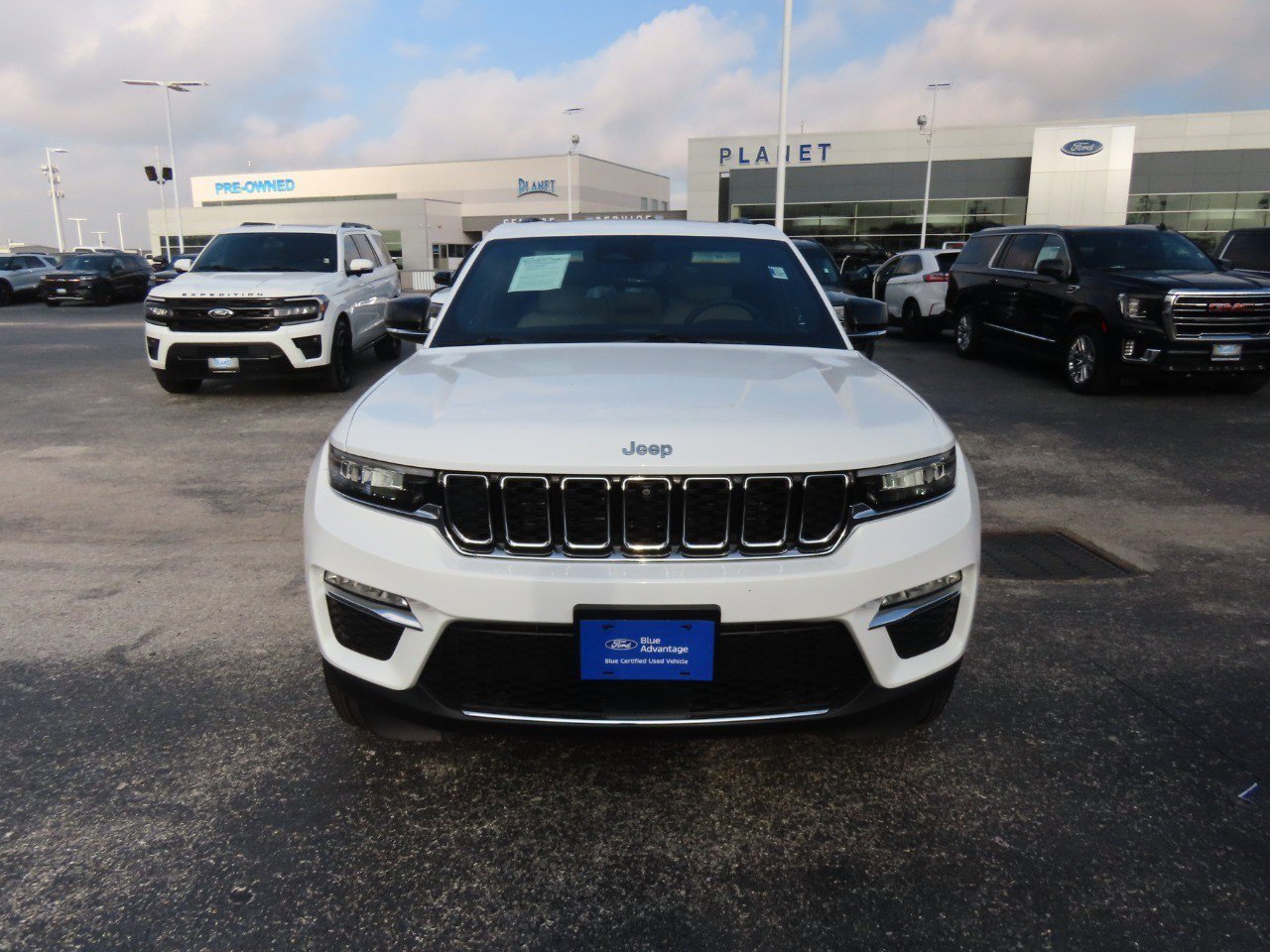 Used 2022 Jeep Grand Cherokee Limited 4xe w/ Luxury Tech Group II image 4