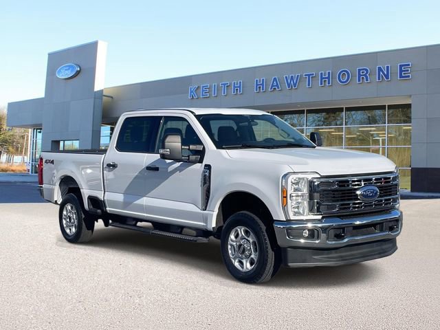 Certified 2025 Ford F250 XLT image 5