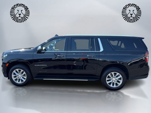 Used 2024 Chevrolet Suburban Premier image 2