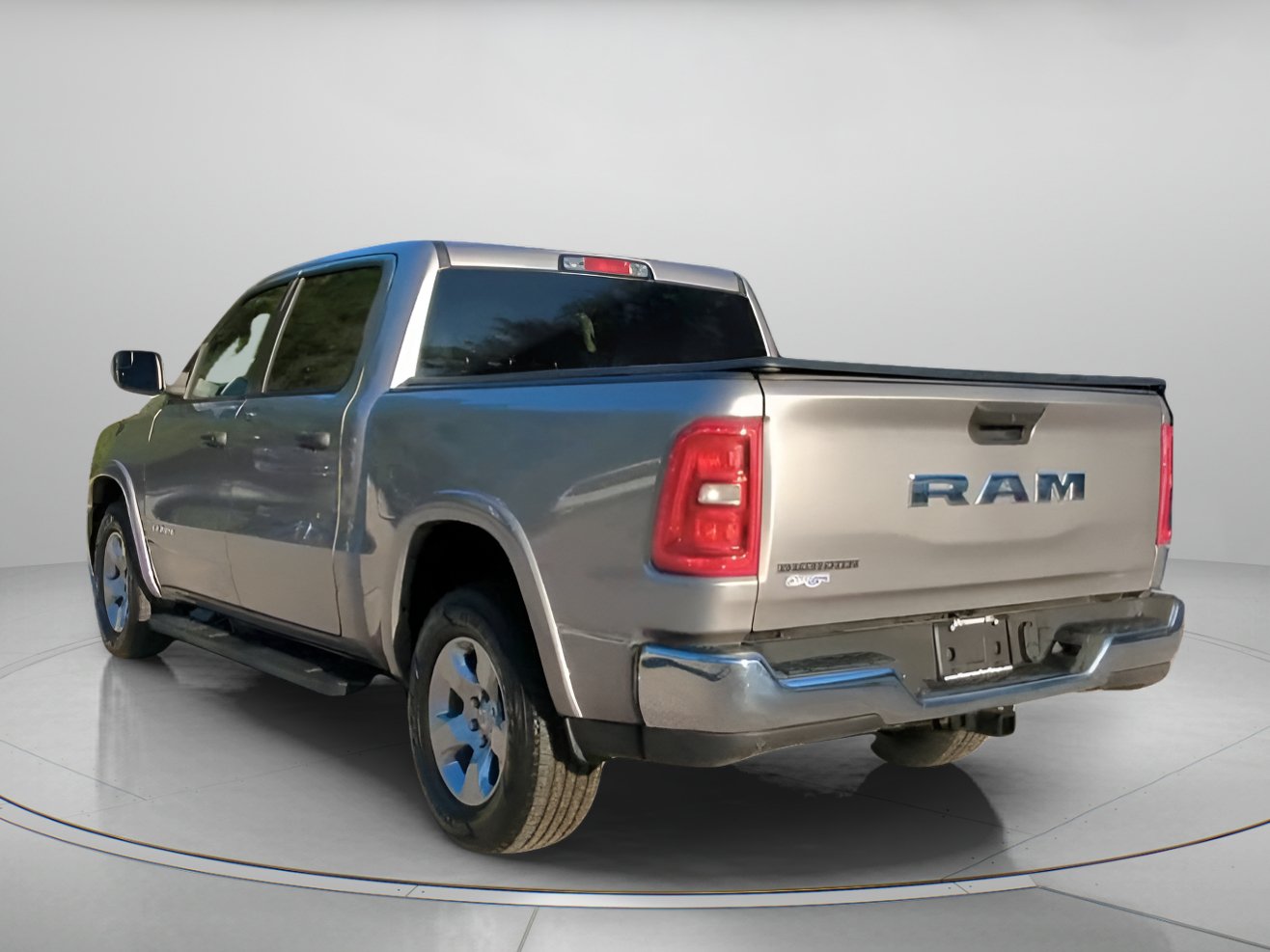 Used 2025 RAM 1500 Big Horn RWD image 21