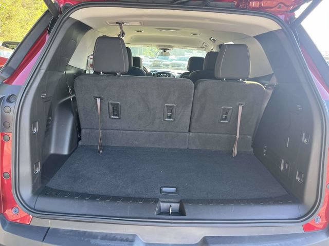 Used 2019 Chevrolet Traverse LT FWD image 12
