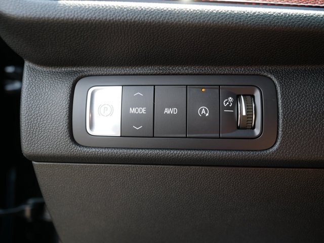 Used 2025 Chevrolet Traverse RS w/ LPO, Floor Liner Package AWD/4WD image 25