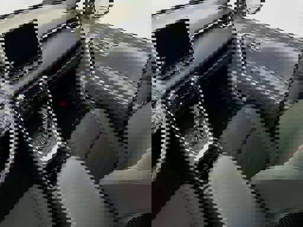 Used 2023 Toyota RAV4 SE w/ Weather & Moonroof Package image 14