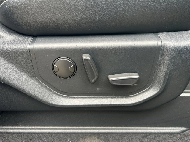 Certified 2020 Ford F350 Lariat w/ Lariat Ultimate Package image 31