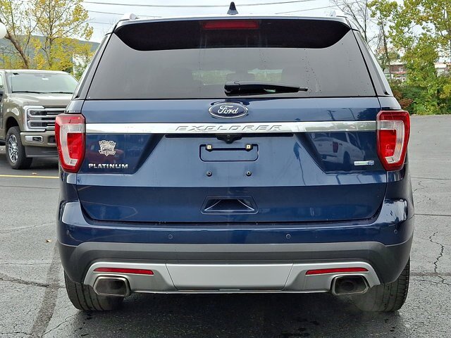 Certified 2017 Ford Explorer Platinum AWD/4WD image 5
