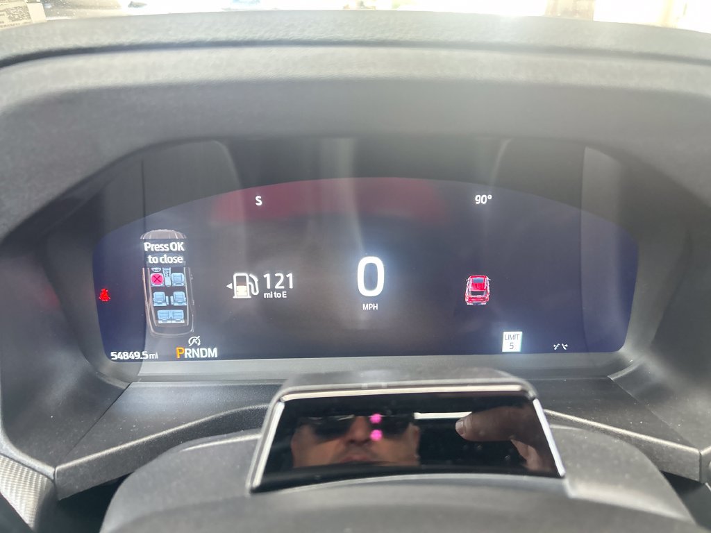 Certified 2025 Ford Explorer ST AWD/4WD image 18