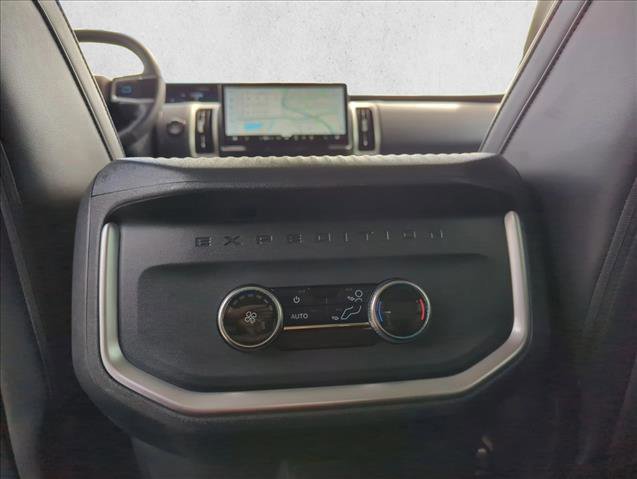 Certified 2025 Ford Expedition Active image 19