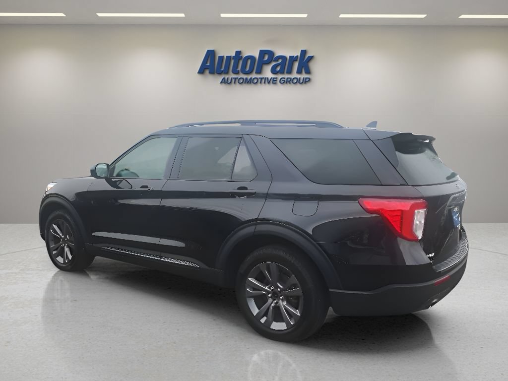 Certified 2024 Ford Explorer XLT w/ Equipment Group 202A AWD/4WD image 5