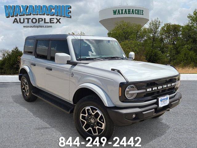 Certified 2026 Ford Bronco Outer Banks AWD/4WD image 1