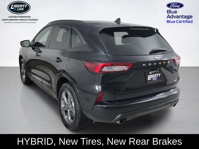 Certified 2024 Ford Escape ST-Line Select AWD/4WD image 5
