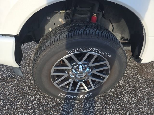 Certified 2017 Ford F250 Lariat w/ Lariat Ultimate Package image 7