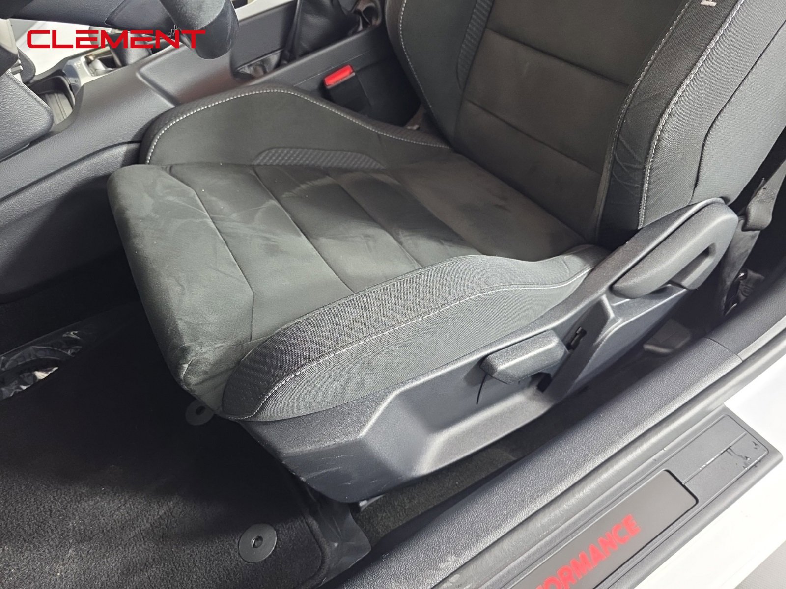 Certified 2017 Ford Mustang Shelby GT350 w/ Electronics Package image 25