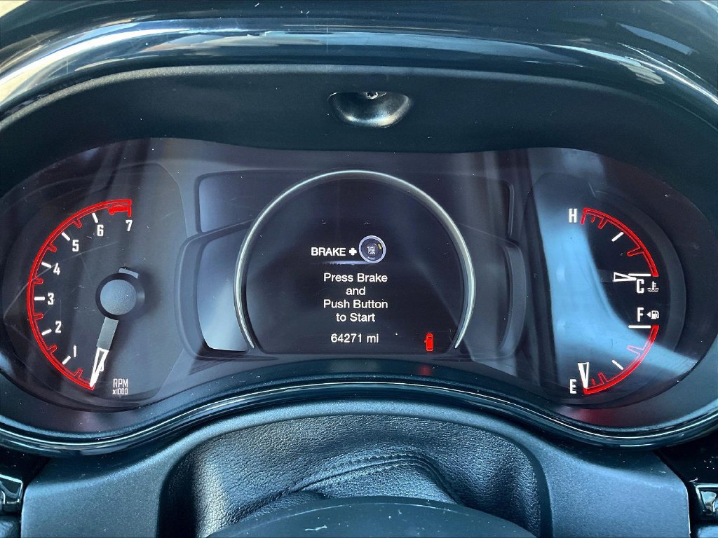 Used 2021 Dodge Durango GT w/ Blacktop Package AWD/4WD image 11