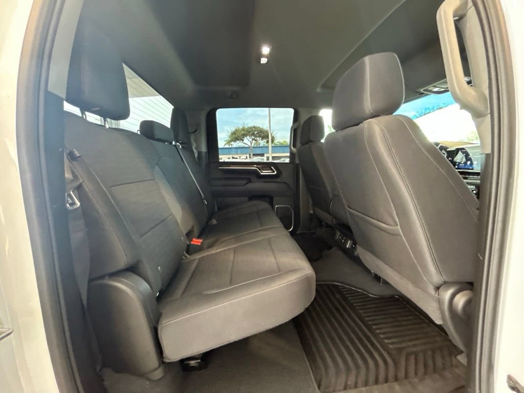 Used 2025 Chevrolet Silverado 2500 LT w/ Convenience Package AWD/4WD image 34