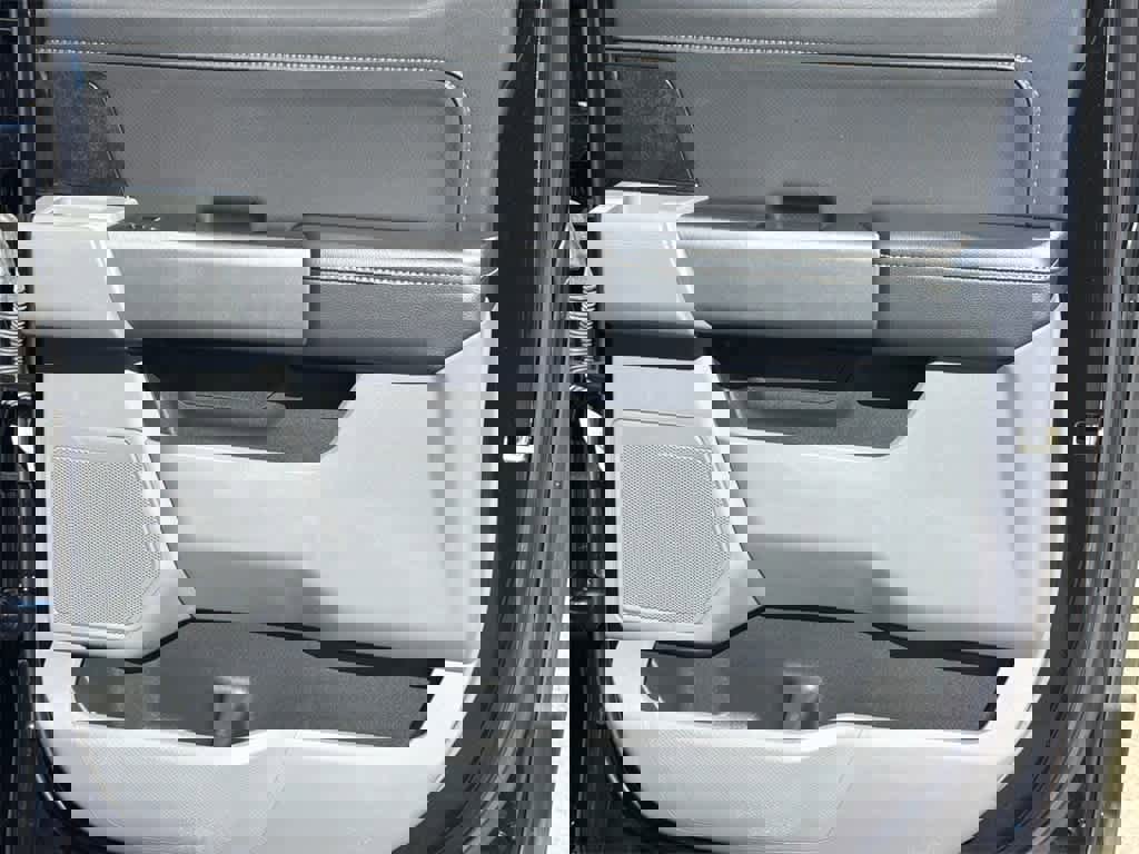 Certified 2022 Ford F150 XLT w/ Equipment Group 302A High image 15