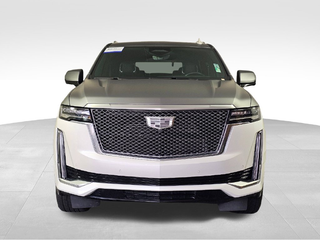 Used 2023 Cadillac Escalade Premium Luxury w/ LPO, Radiant Package AWD/4WD image 2