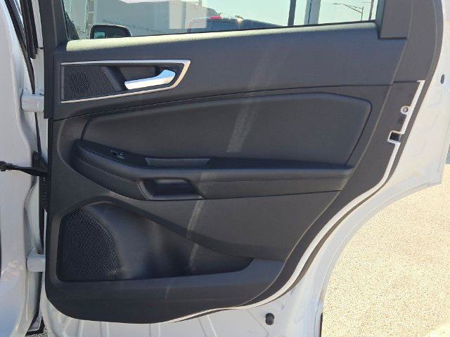 Certified 2024 Ford Edge SEL AWD/4WD image 9