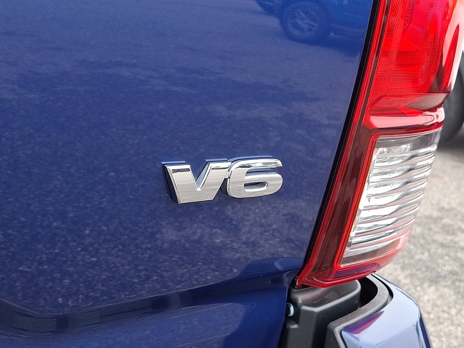 Used 2022 Toyota Tacoma SR5 image 29