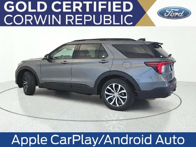 Certified 2026 Ford Explorer ST-Line AWD/4WD image 4
