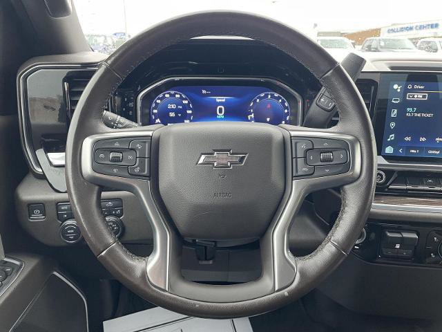 Used 2022 Chevrolet Silverado 1500 RST image 12