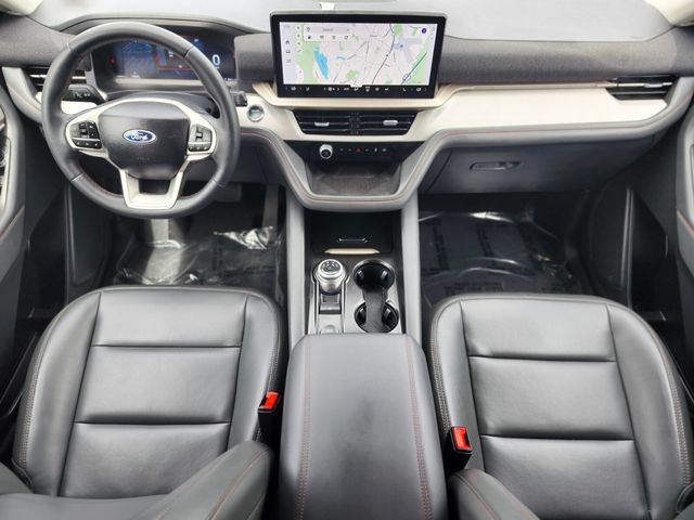 Certified 2025 Ford Explorer Active w/ Active Comfort Package AWD/4WD image 12