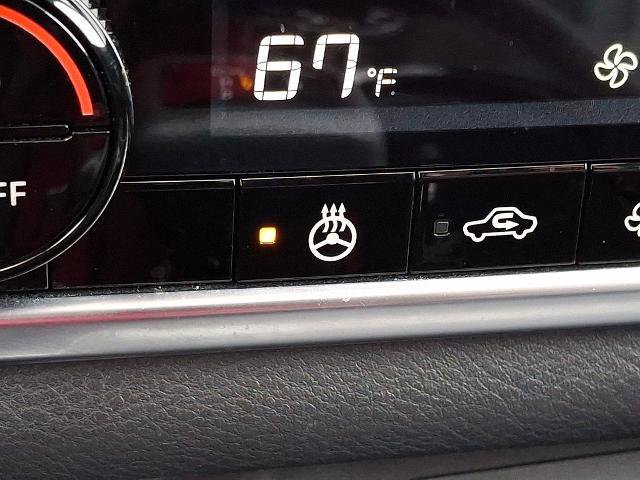 Used 2023 Nissan Rogue SV w/ SV Premium Package image 25