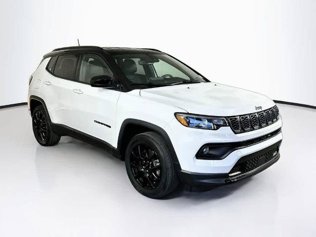 Used 2024 Jeep Compass Latitude w/ Altitude Special Edition AWD/4WD image 24
