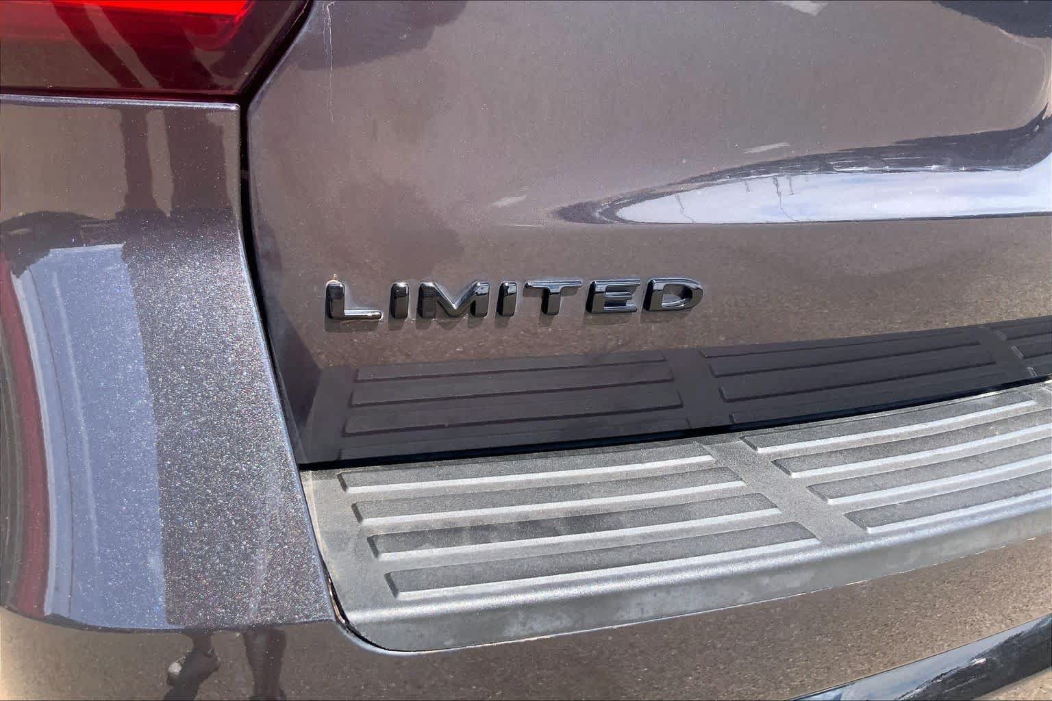 Certified 2024 Ford Expedition Max Limited AWD/4WD image 10