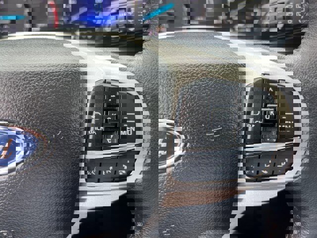 Certified 2022 Ford Explorer XLT w/ Equipment Group 202A image 21