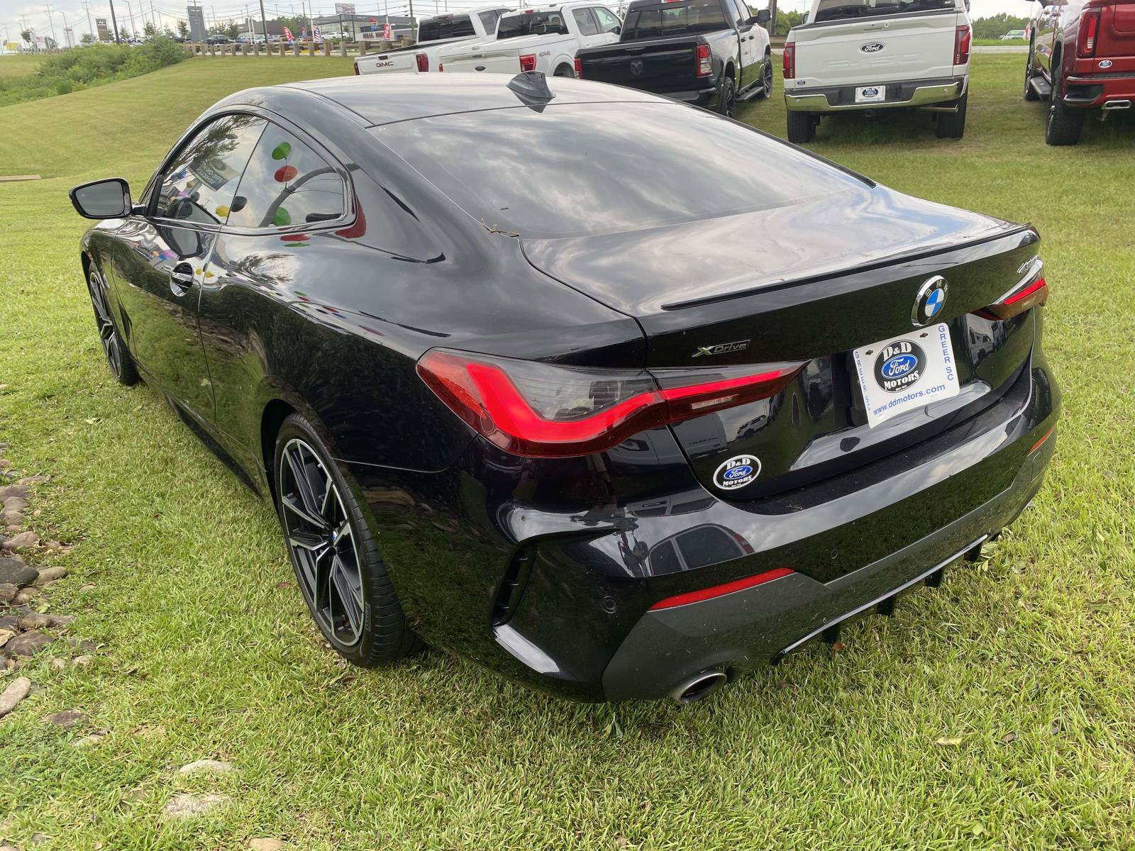 Used 2023 BMW 430i xDrive Coupe w/ M Sport Package AWD/4WD image 5