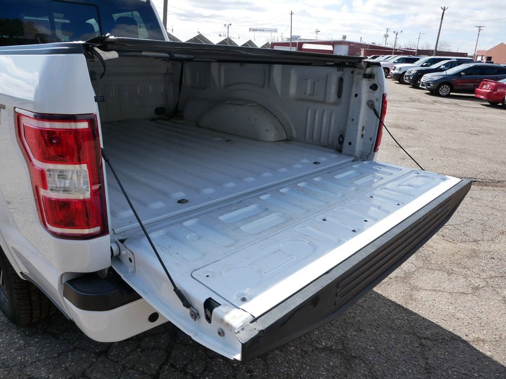 Certified 2018 Ford F150 XLT w/ Equipment Group 302A Luxury image 10