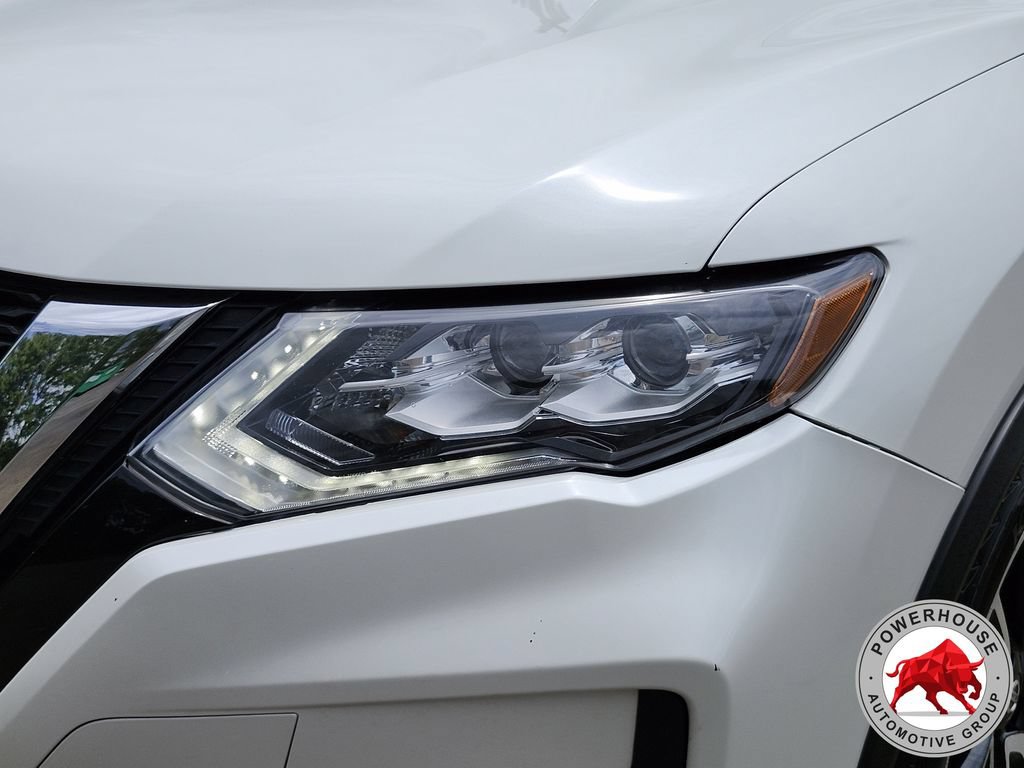 Used 2019 Nissan Rogue SL w/ Premium Package FWD image 11