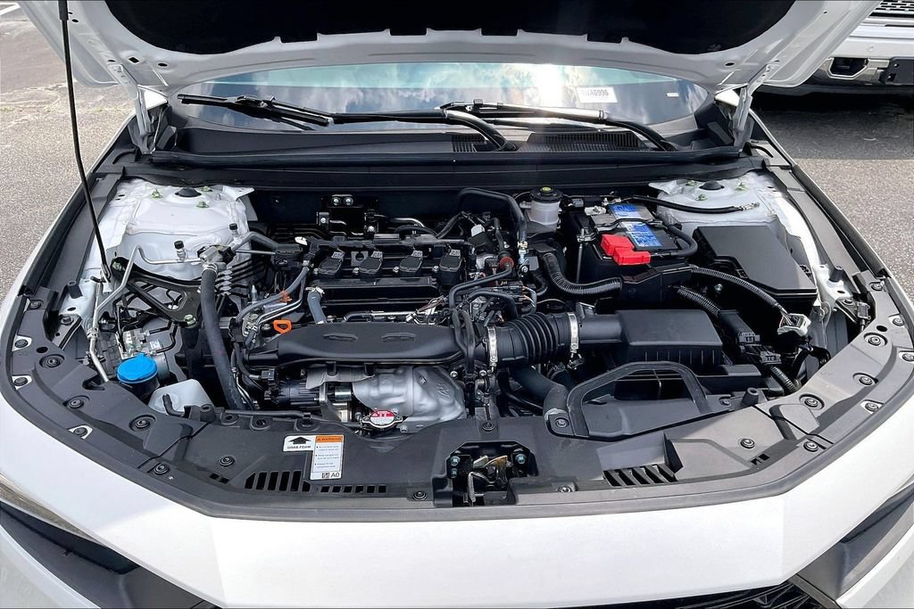 Used 2025 Honda Accord LX image 10