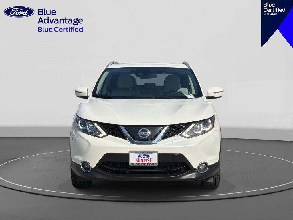 Used 2019 Nissan Rogue Sport SL FWD image 3