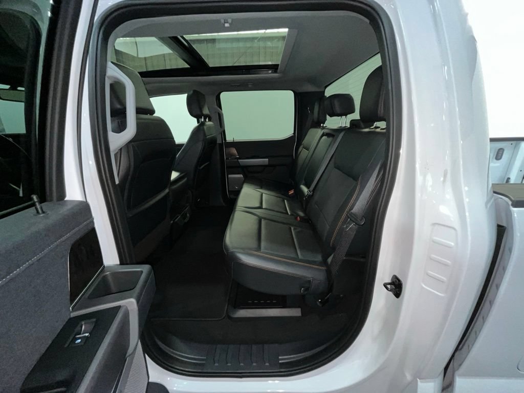 Certified 2025 Ford F350 Lariat w/ Camper Package AWD/4WD image 18