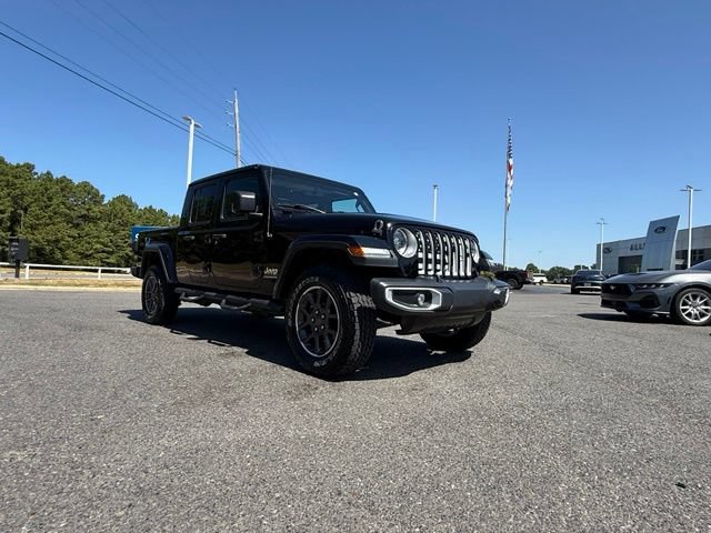 Used 2023 Jeep Gladiator Overland w/ Popular Equipment Package AWD/4WD image 9